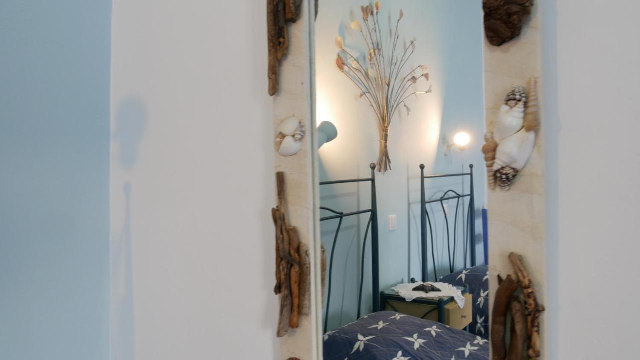 Pepi'S Rooms Triovasalos Bagian luar foto